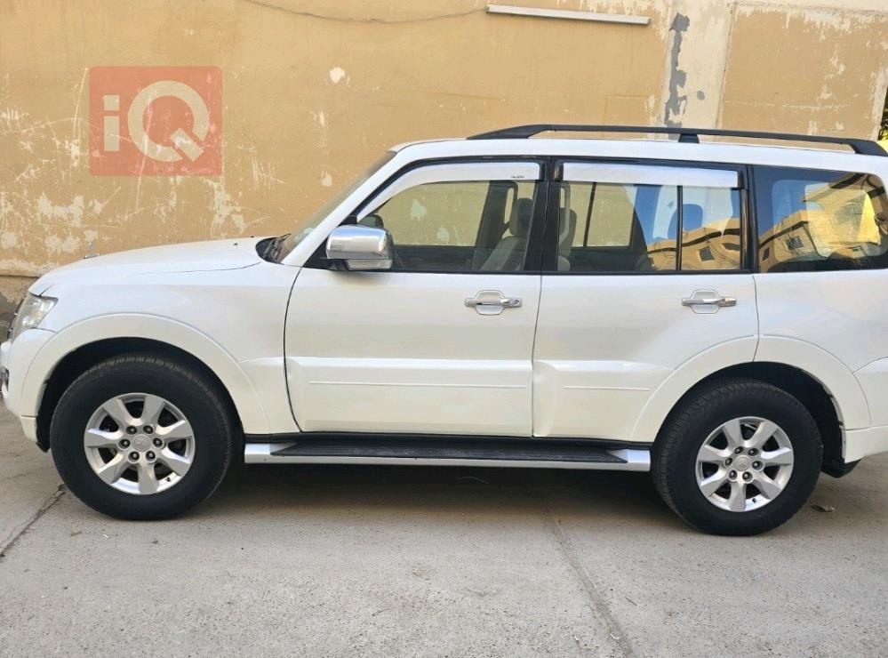 ميتسوبيشي باجيرو